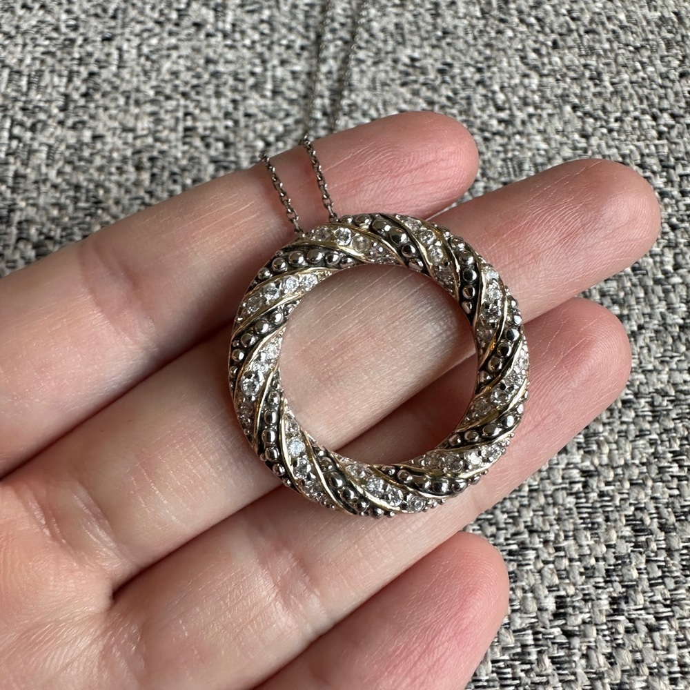 Y2K ✨ Silver & Rhinestone Necklace